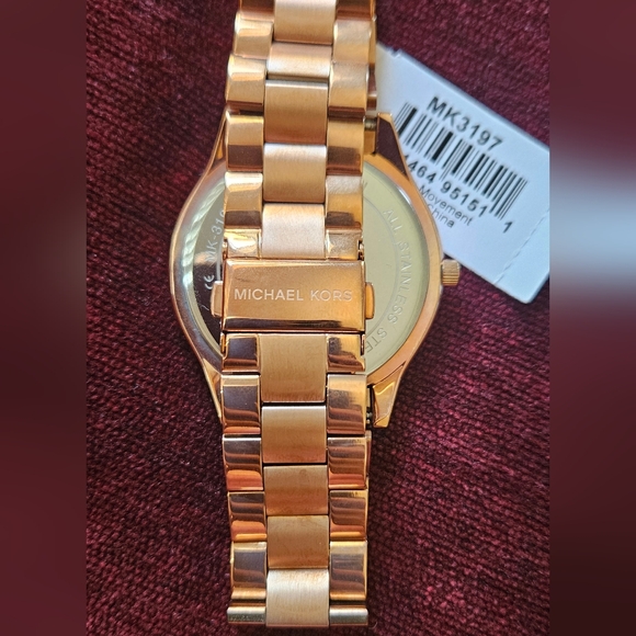 Michael Kors MK3197 Rose Gold Wrist Watch for Women - Picture 4 of 5